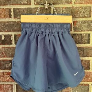 Women’s Dri-FIT Ultra High-Waisted 3" Brief-Lined Shorts